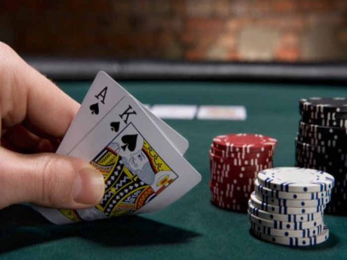 Un jeune neuchâtelois fait fortune grâce au poker en ligne