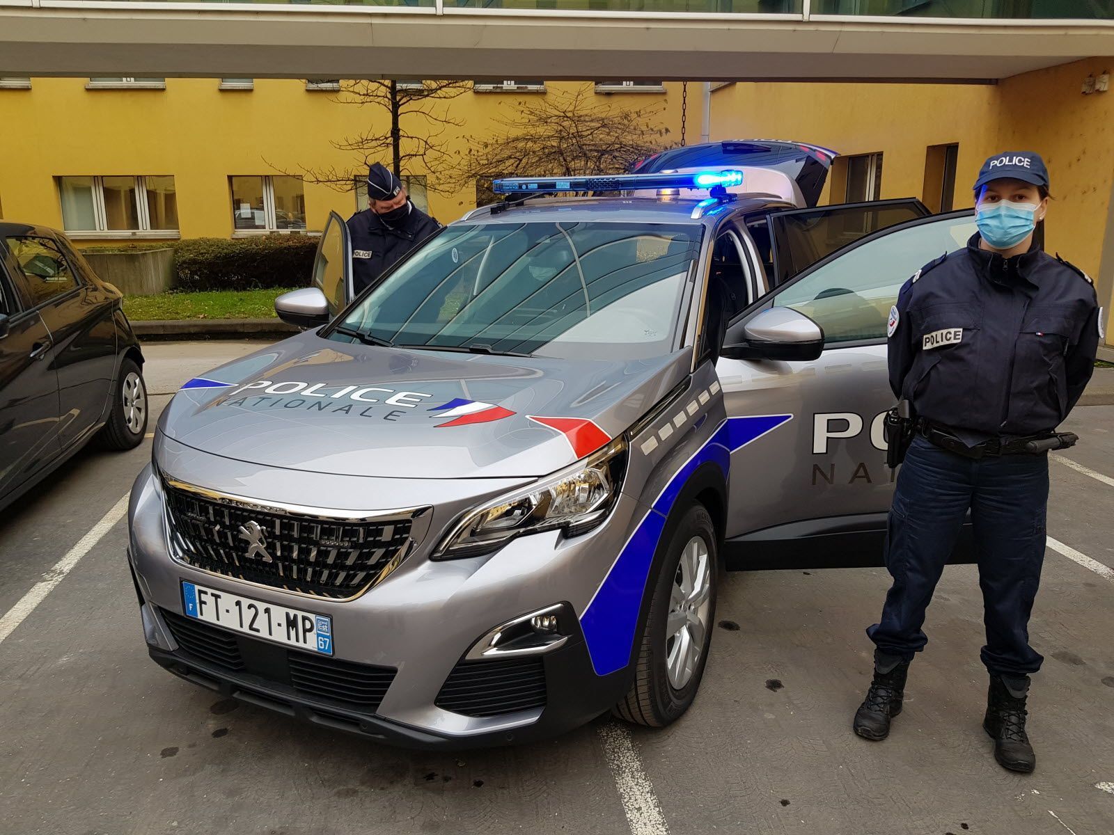 Villefranche-sur-Saône : DEUX POLICIERS BLESSÉS DANS UN ACCIDENT DE VOITURE